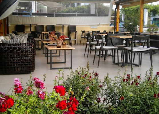 Nicolas Hotel 1