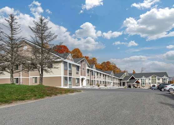 Comfort Inn & Suites Montpelier-Berlin 1