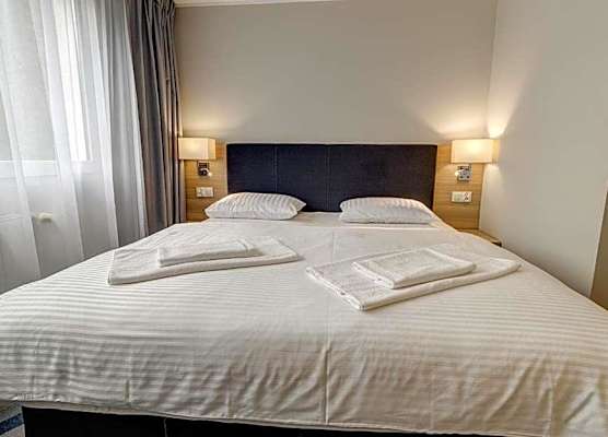 Hotel Dobosz 1
