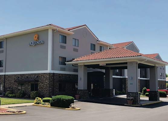 La Quinta by Wyndham Elizabethtown 1