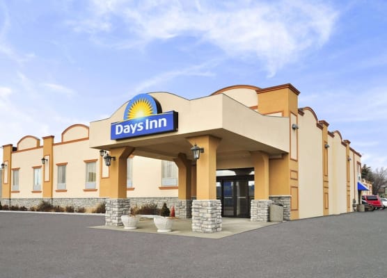 Days Inn by Wyndham Brampton 1