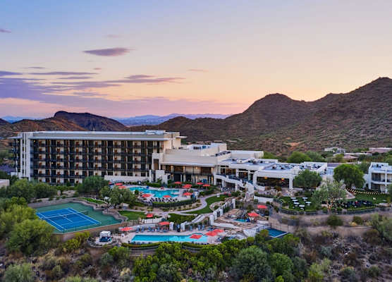 ADERO Scottsdale Resort, Autograph Collection 1