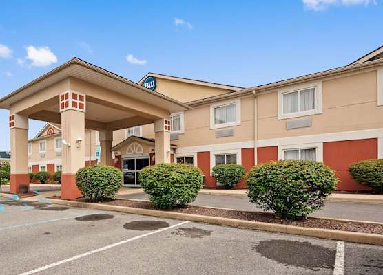 Best Western Nittany Inn Milroy 1