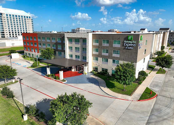 Holiday Inn Express & Suites DALLAS NW - FARMERS BRANCH by IHG 1