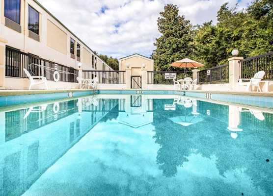 Quality Inn Darien-North Brunswick 1