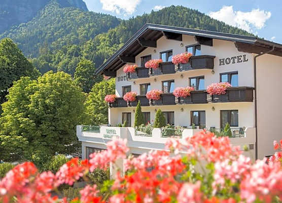 Hotel Jenbacherhof B&B 1