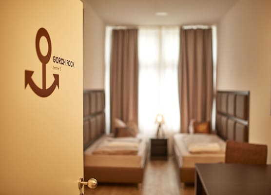 Harbour Apartments 1