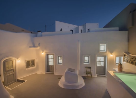 AQUA SERENITY LUXURY SUITES SANTORINI 1