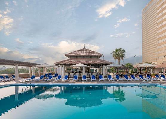 Hyatt Regency Dubai & The Galleria Residence 1