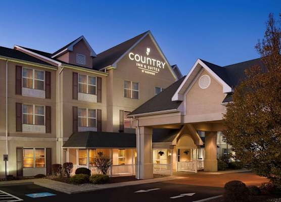 Country Inn & Suites by Radisson, Frackville (Pottsville), PA 1