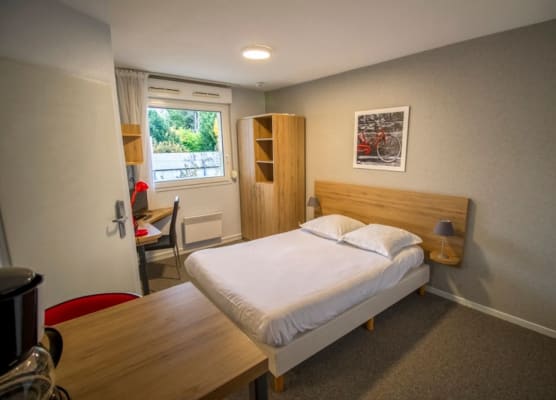 KOSY Appart'hôtel Le Champ De Mars Reims 1
