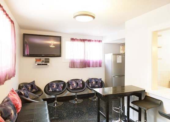 Orange Drive Hostel 1