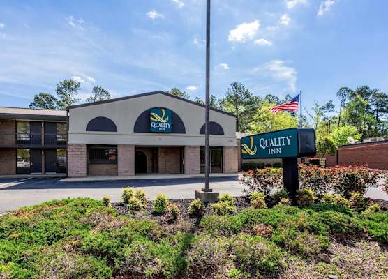 Quality Inn Tupelo Central 1