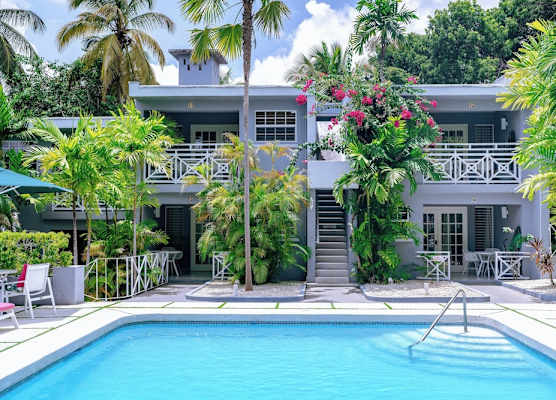 The Palms Resort 1