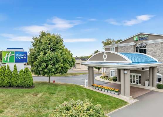 Holiday Inn Express HARTFORD - NEWINGTON by IHG 1