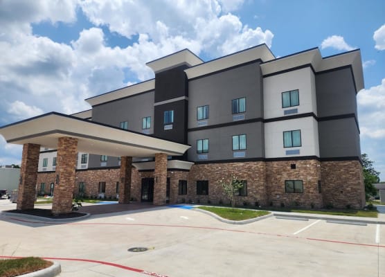 Holiday Inn Express & Suites DAYTON - HIGHWAY 90 by IHG 1