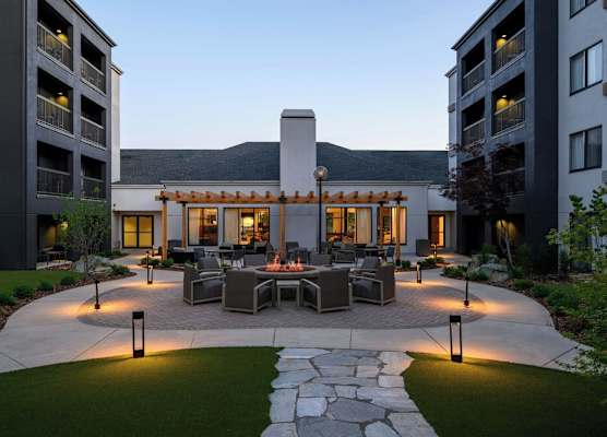 Courtyard by Marriott Boise Downtown 1