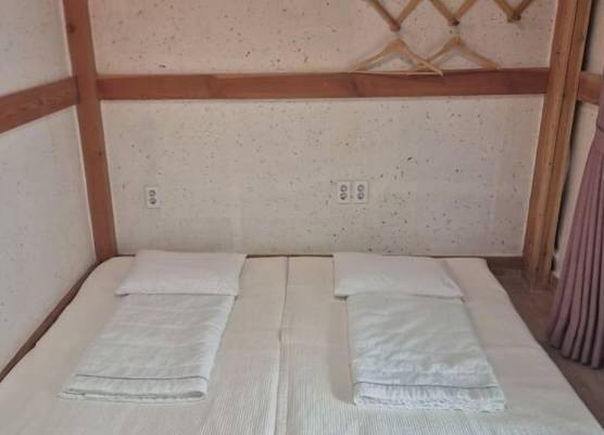 Adam Guesthouse 1