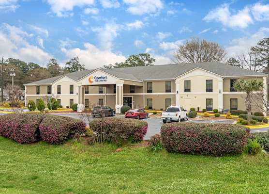 Comfort Inn & Suites Griffin North 1