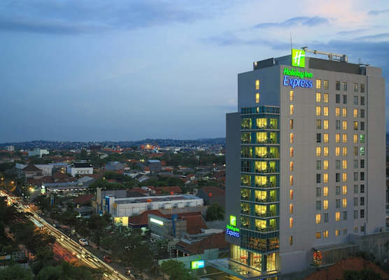 Holiday Inn Express Semarang Simpang Lima by IHG 1