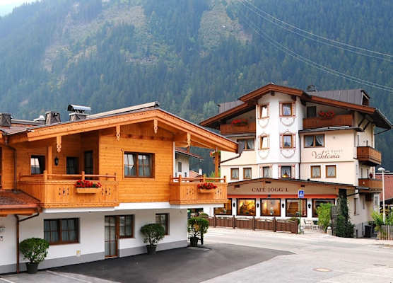 Hotel Viktoria & Landhaus Joggl 1