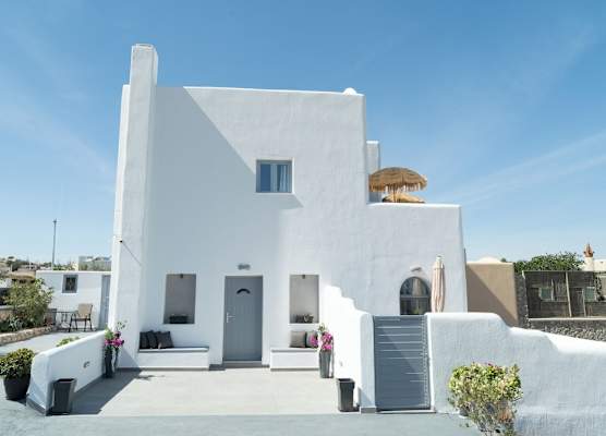 Dauti Gold Suites 1