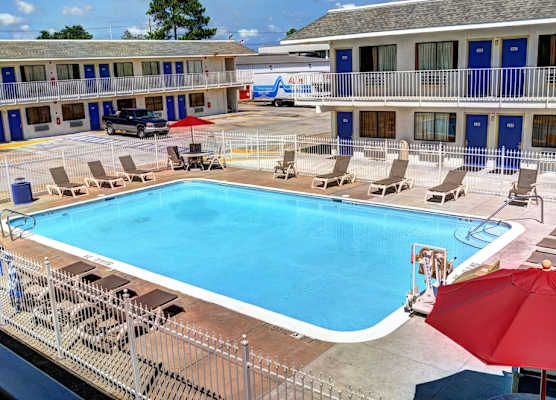 Motel 6-Slidell, LA - New Orleans 1