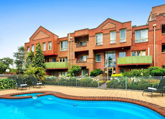 Comfort Apartments Royal Gardens 1