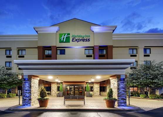 Holiday Inn Express FORT CAMPBELL-OAK GROVE by IHG 1