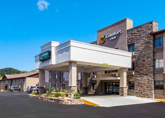 Comfort Inn Charleston South 1