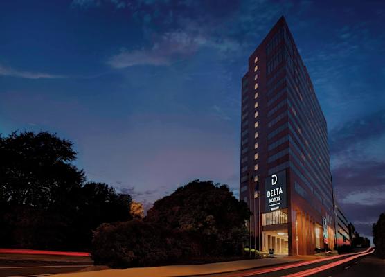 Delta Hotels by Marriott Richmond Downtown 1