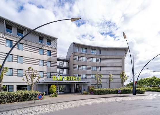 B&B HOTEL Calais Terminal Cité Europe 4 étoiles 1