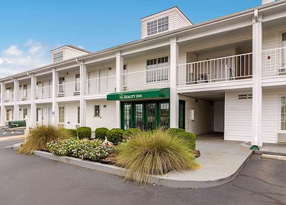 Quality Inn Thomaston 1
