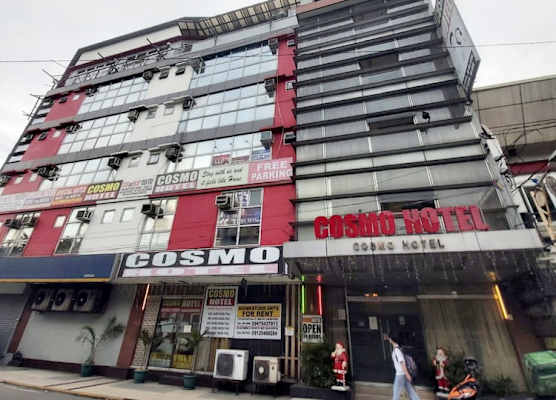 OYO 924 Cosmo Hotel Espana Near Ust 1
