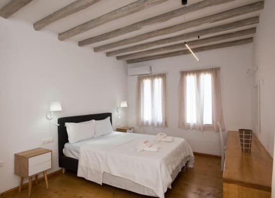 Luxury Sea View Apartment w shared pool 1
