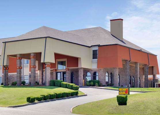 Super 8 by Wyndham Sapulpa/Tulsa Area 1