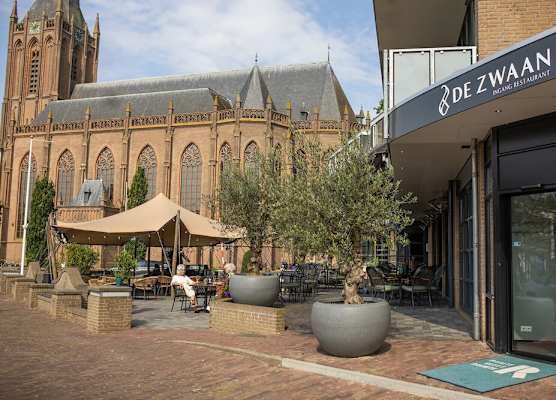 Hotel Restaurant De Zwaan 1