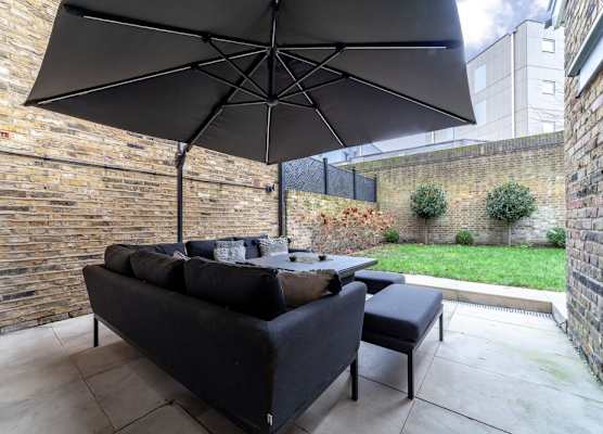 Modern & Stylish House in Deptford 1