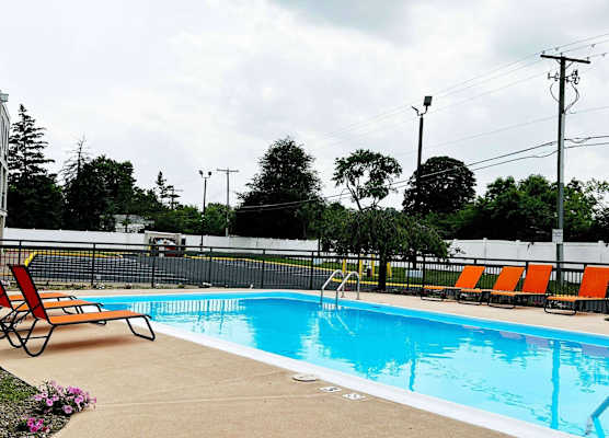 Baymont Inn & Suites by Wyndham Columbus near OSU 1