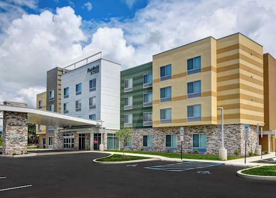 Fairfield Inn & Suites by Marriott Selinsgrove 1