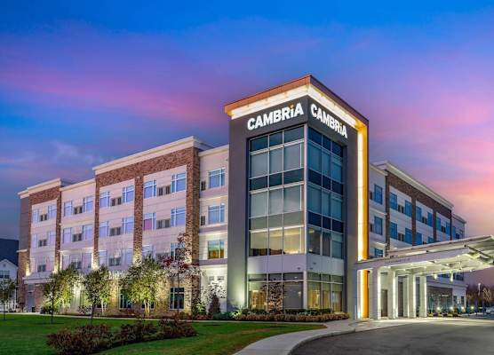 Cambria Hotel Manchester South Windsor 1