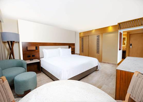Oh! Cancun - The Urban Oasis & Beach Club 1