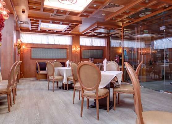 Central Plaza Hotel 1