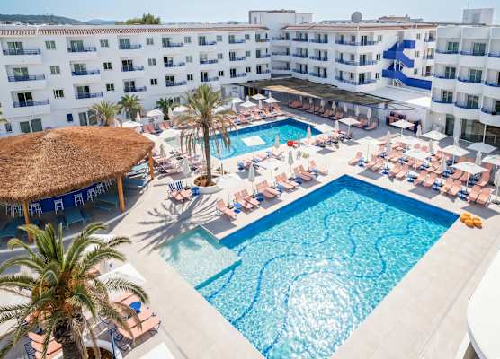 Coral Star Hotel & Apartments 1