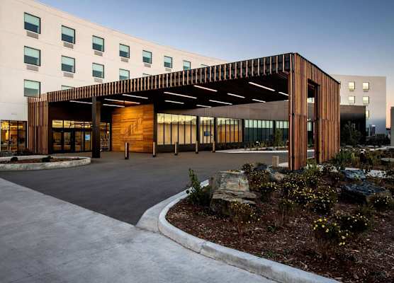 Wyndham Garden Winnipeg Airport 1
