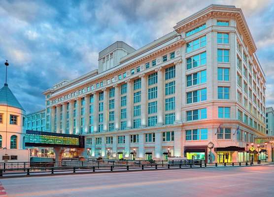 Residence Inn Milwaukee Downtown 1