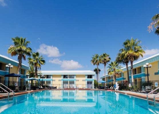 Garnet Inn & Suites, Orlando 1