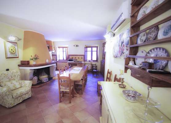 -- DeAjala B&B de Charme by Le Dimore del Borgo -- Antica e affascinante dimora nel cuore di Laconi - Colazione dei Centenari - Degustazioni - Natura Storia Spiritualità e tradizioni della Sardegna in 1