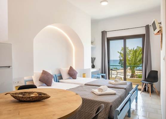 Sun Beach Apartments 1
