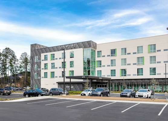 Courtyard by Marriott Savannah Airport 1